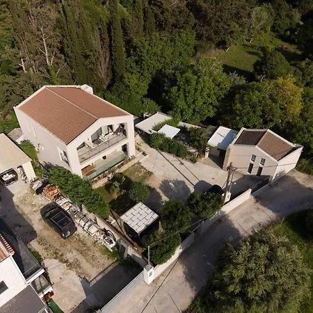 Lejlighed Anastasia Luxury House